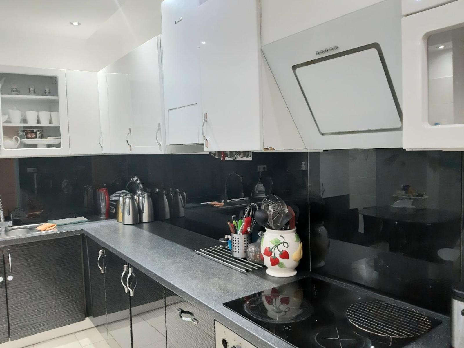 Grosse Wohnung Naehe Zentrum Viena Exterior foto